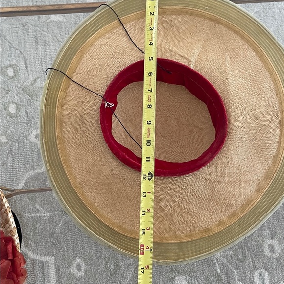 VINTAGE 1910’s straw hat with rose and yellow tulle red velvet Accents - Picture 7 of 13